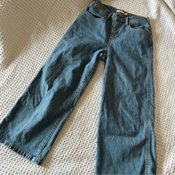 LEVIS MILE HIGH WIDE LEG WOMEN'S JEANS SIZE 28 medium wash - Picture 6 of 9